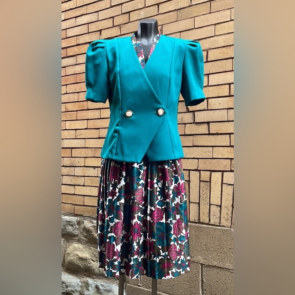 Vintage Good Times Teal Blazer & Floral Skirt Set Made in USA Size 10 P